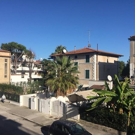 App Sul Lungomare Apartment San Benedetto del Tronto Exterior photo